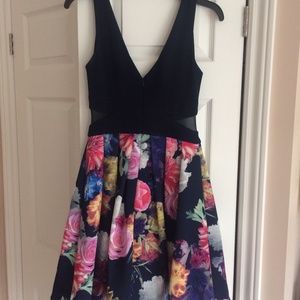 🎉 👗 💐 Navy Floral Party Wedding Guest Graduation fit and flare dress size 2